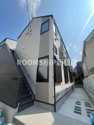 カーサ エスト 小岩のエントランス