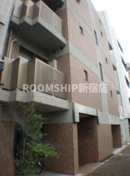 グルワール代田橋の外観