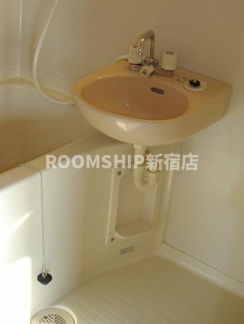 フェニックス荻窪弐番館の洗面所