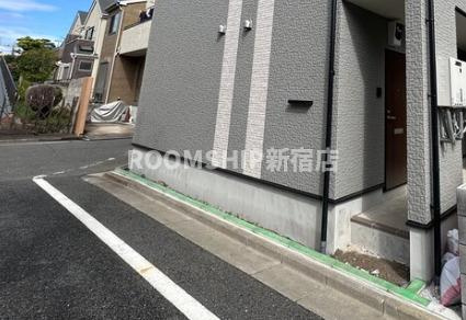 ルーエ上石神井のエントランス