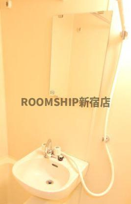 メインステージ西麻布の洗面所