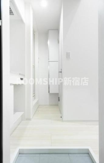 ルミナ池袋の玄関|同仕様写真