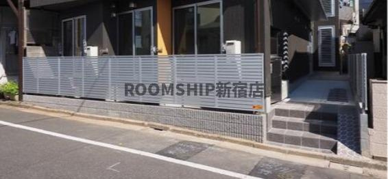スタイルレジデンス新江古田のエントランス