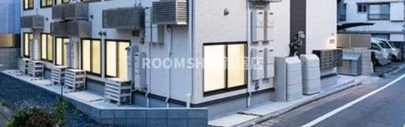 ShantCasa 四谷若葉のエントランス