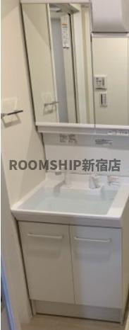 クレヴィスタ板橋ときわ台の洗面所