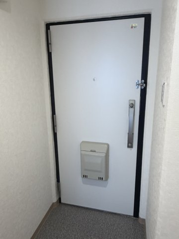 シャルマン文京千駄木の玄関