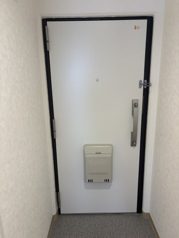 シャルマン文京千駄木の玄関