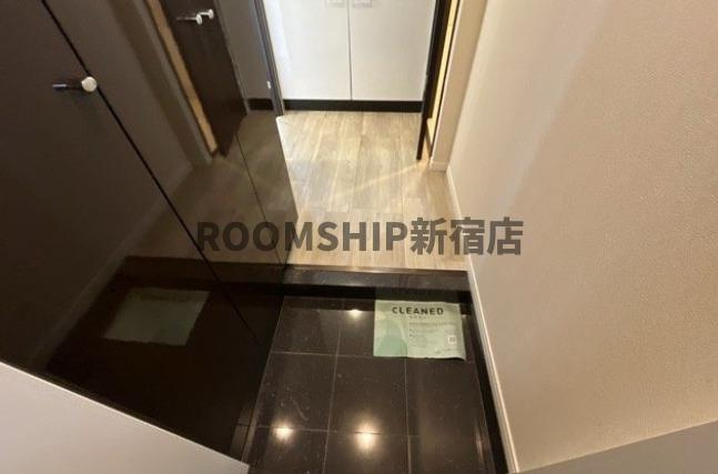 XEBEC高井戸PlusRの玄関