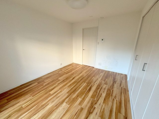 サンフラッツ新大阪別館の洋室
