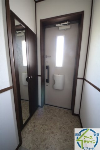 ラ　ヴィータローザの玄関|※類似写真