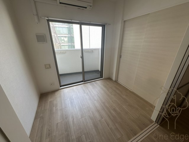 APRILE南森町の寝室