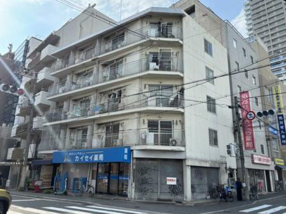 大阪市北区神山町の店舗一部