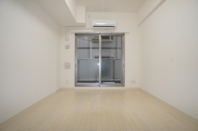 【洋室】 | エステムコート梅田・天神橋Ⅱグラシオ