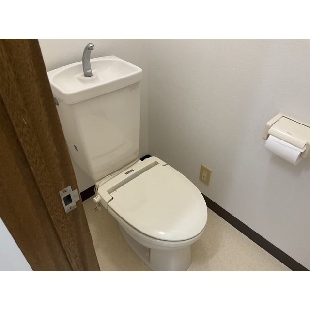 MKビル　墨田区のトイレ|コンパクトで使いやすいトイレです