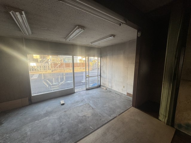 練馬区南大泉5丁目戸建のロビー|落ち着いたロビーです