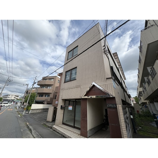 ビラデルソルの外観|外観は落ち着いています