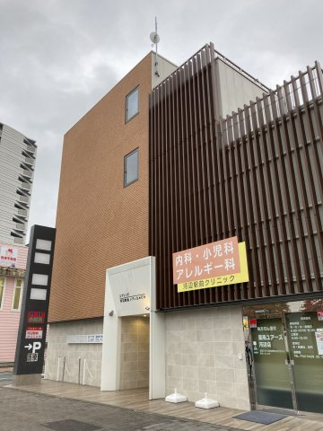 スプリング河辺駅前メディカルビルの外観|外観は落ち着いています