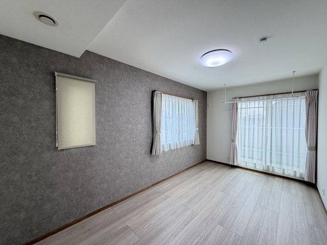 【寝室】 | 久喜市上内1478-17　中古戸建