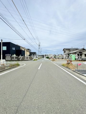 【前面道路含む現地写真】 | 静岡市清水区三保松原町 2期 新築一戸建て 2号棟 | 前面道路含む現地写真です