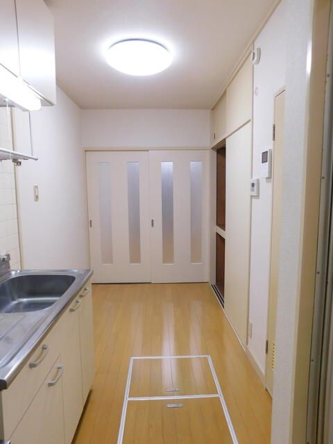 田中マンションの居間・リビング