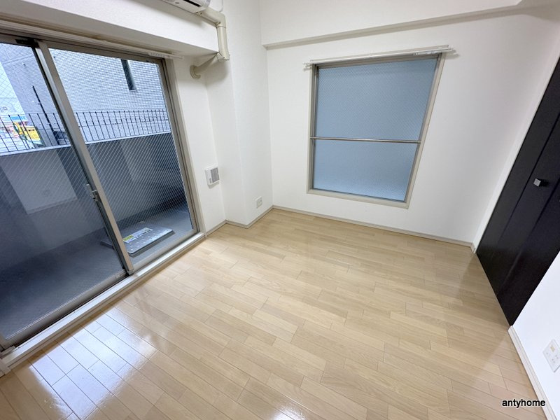アーデン堺筋本町　仲介手数料無料の洋室