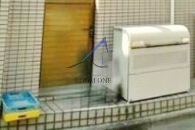 ストーリオ高円寺Ⅴのその他共用部分|敷地内ごみ置き場です。