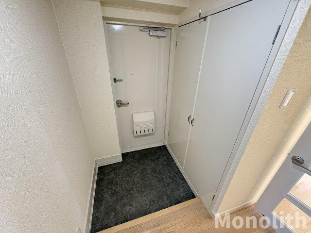 泉北鴨谷台３丁6号棟の玄関