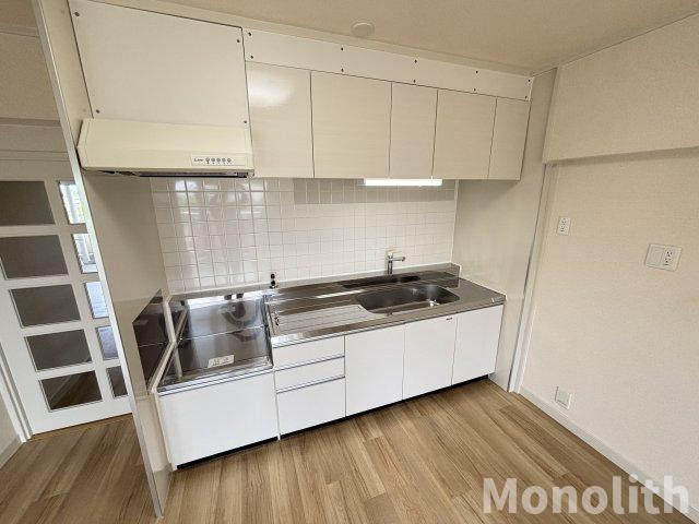 泉北鴨谷台３丁6号棟のキッチン