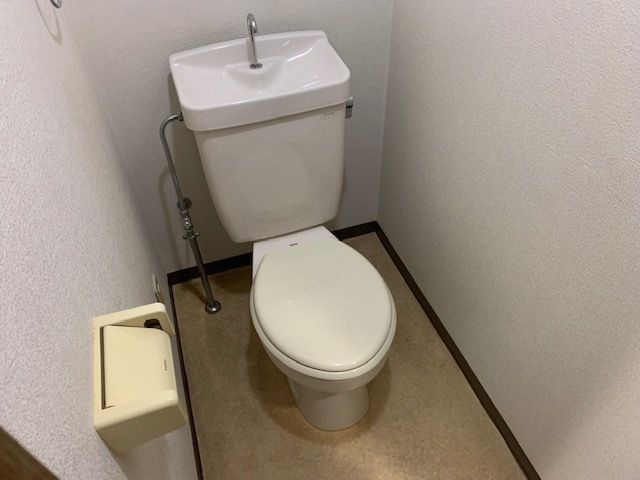メゾン・ド・ヴィレ　須磨のトイレ