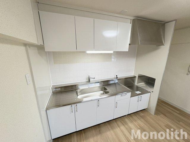 泉北鴨谷台３丁6号棟のキッチン