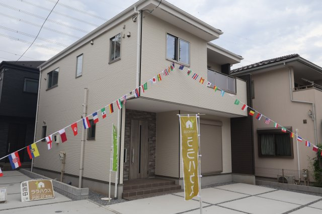 《仲介手数料無料》上尾市大字原市1421-19新築一戸建ての外観|撮影日 2026年9月3日 11:45 晴れ