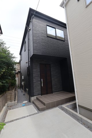《仲介手数料無料》上尾市大字原市1421-19新築一戸建ての外観