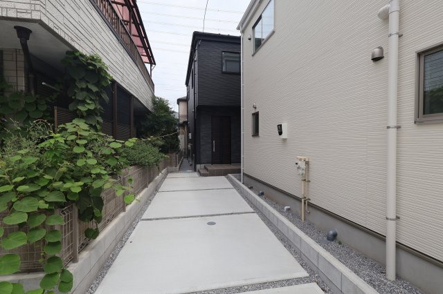 《仲介手数料無料》上尾市大字原市1421-19新築一戸建ての外観