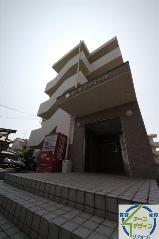 カーサプレミールのエントランス