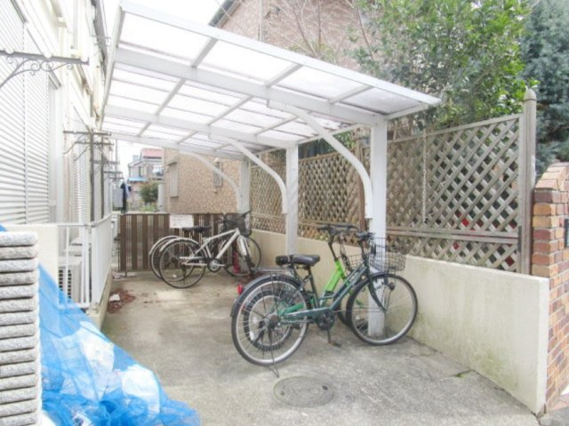 草加市旭町４丁目のアパートのその他