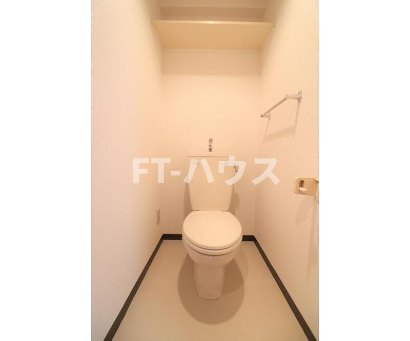 ヴィラ・ロクローのトイレ