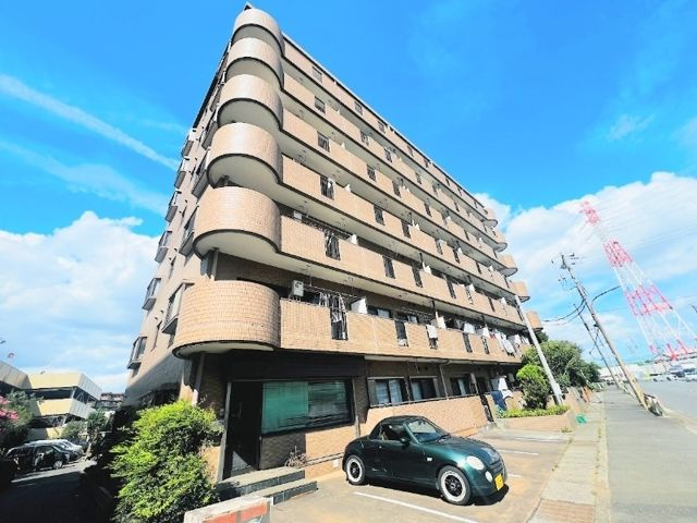 リアライズ市川原木の外観