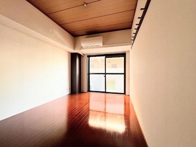 リアライズ市川原木の居間・リビング