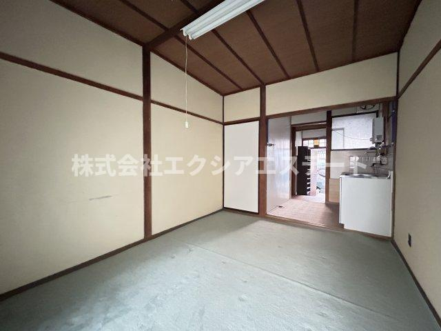 大東市北条6丁目16-17テラスハウスの洋室