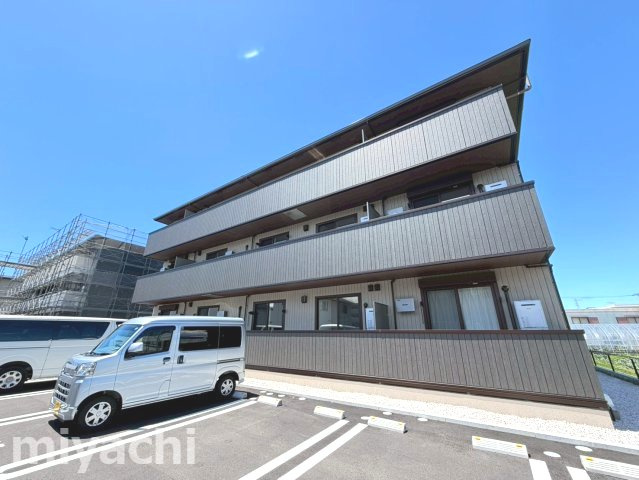 フィオーレガーデン北田宮　A