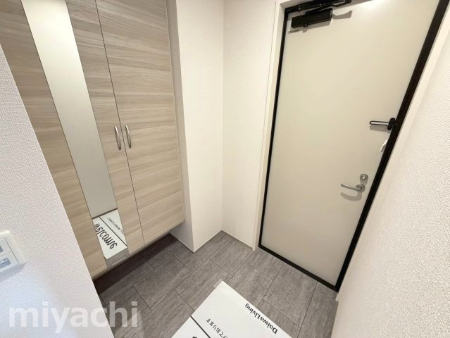 フィオーレガーデン北田宮　Aの玄関