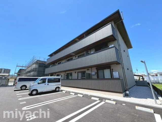 フィオーレガーデン北田宮　A