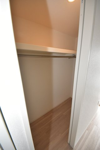 セレニテ難波グランデシュッドの収納