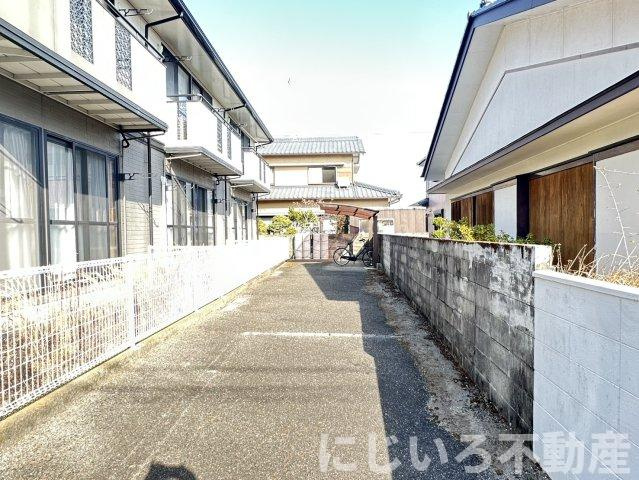 セジュール阿南の駐車場