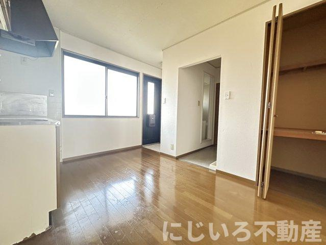 セジュール阿南の居間・リビング