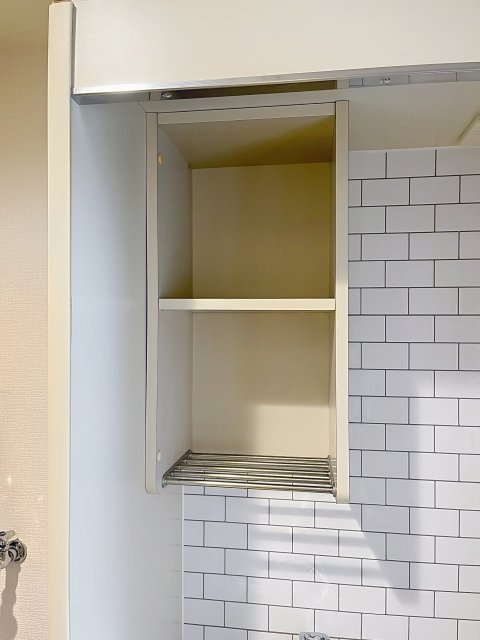 スカイコート市ヶ谷第３の収納|キッチン収納上