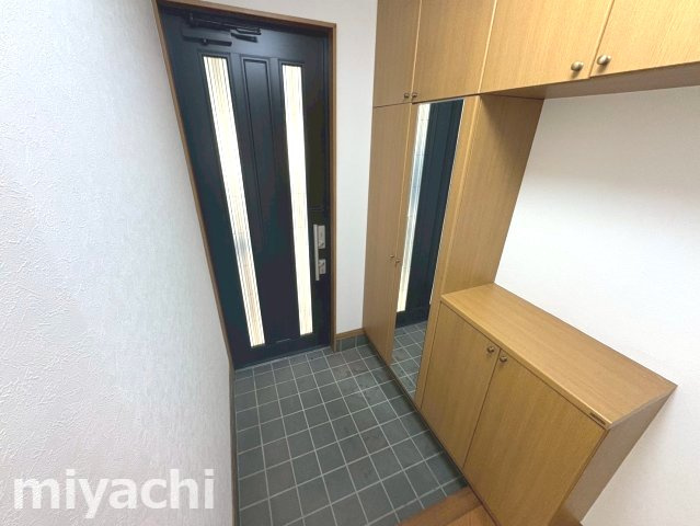 徳島市北沖洲３丁目の賃貸マンションの玄関