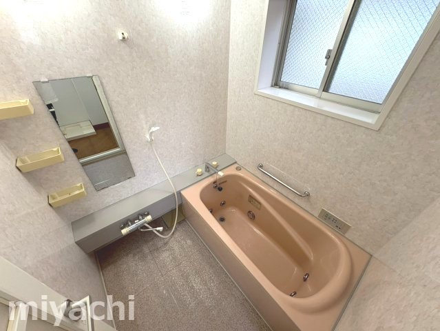徳島市北沖洲３丁目の賃貸マンションの浴室