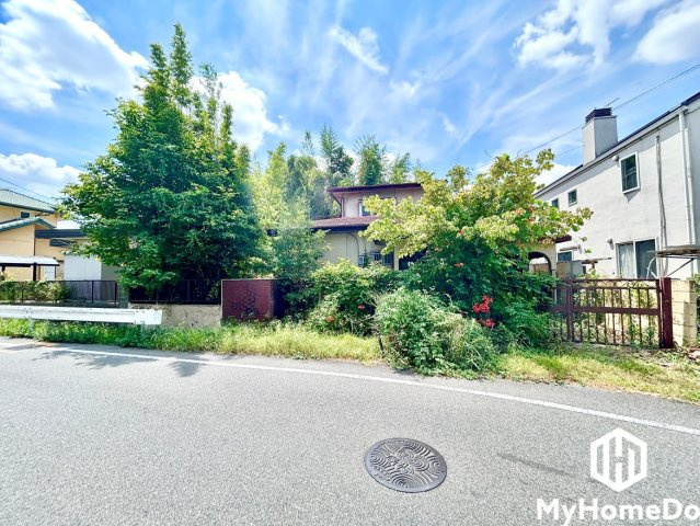 守山区深沢２丁目の前面道路含む現地写真