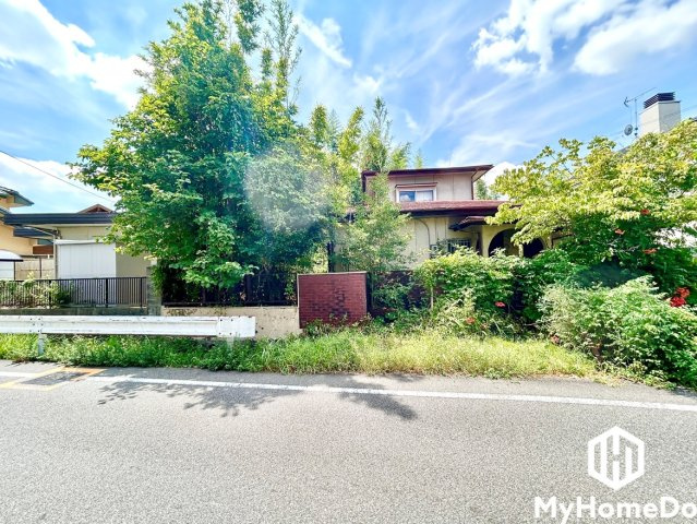 守山区深沢２丁目の前面道路含む現地写真